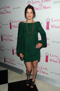 Cobie Smulders feet photo thumbnail
