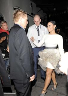 Demi Lovato feet photo thumbnail