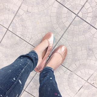 Justine Ezarik feet photo thumbnail
