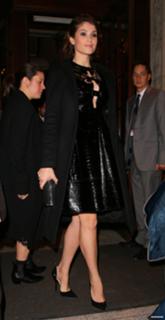 Gemma Arterton feet photo thumbnail