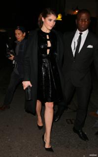 Gemma Arterton feet photo thumbnail