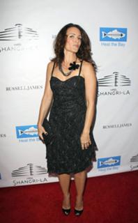 Kristin Davis feet photo thumbnail