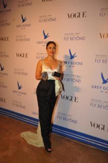 Kareena Kapoor feet photo thumbnail