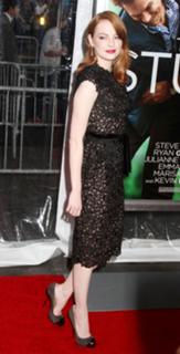 Emma Stone feet photo thumbnail