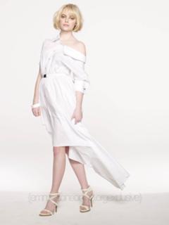 Emma Stone feet photo thumbnail