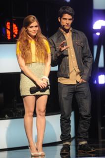 Holland Roden feet photo thumbnail