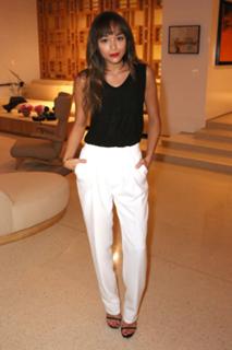 Ashley Madekwe feet photo thumbnail
