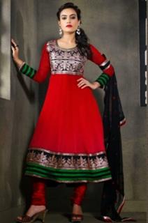 Surbhi Jyoti feet photo 2