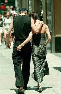 Victoria Beckham feet photo thumbnail
