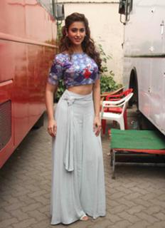 Ileana D'Cruz feet photo thumbnail