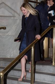 Dakota Fanning feet photo thumbnail