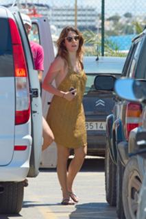 Blanca Suárez feet photo thumbnail