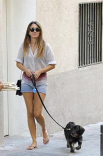 Blanca Suárez feet photo thumbnail