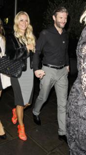 Denise Van Outen feet photo thumbnail