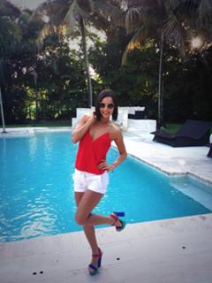 Carmen Villalobos feet photo thumbnail