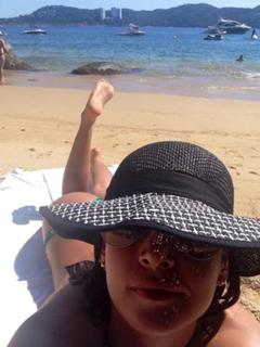 Carmen Villalobos feet photo thumbnail
