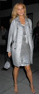 Petra Nemcova feet photo thumbnail