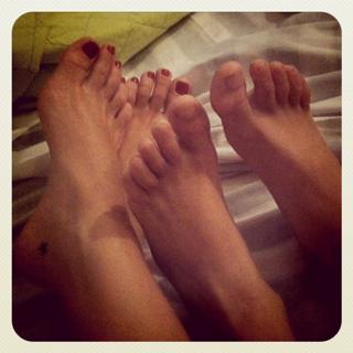 Franciely Freduzeski feet photo thumbnail