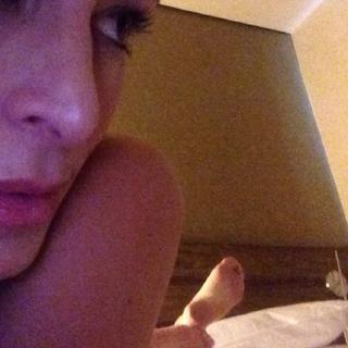Franciely Freduzeski feet photo thumbnail