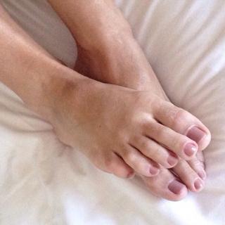 Franciely Freduzeski feet photo thumbnail