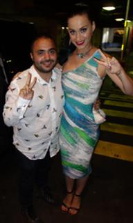 Katy Perry feet photo thumbnail