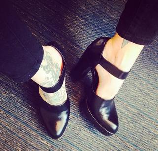 Fearne Cotton feet photo thumbnail