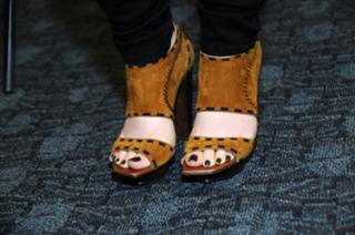 Lily Collins feet photo thumbnail