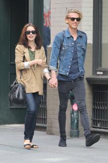 Lily Collins feet photo thumbnail