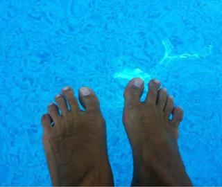 Federica Fontana feet photo thumbnail