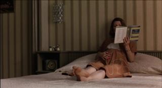 Julianne Moore feet photo thumbnail