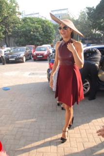 Jacqueline Fernandez feet photo thumbnail