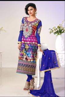 Mouni Roy feet photo 5