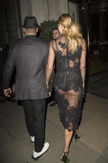 Doutzen Kroes feet photo thumbnail