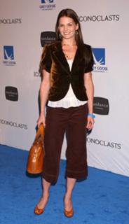 Jennifer Morrison feet photo thumbnail