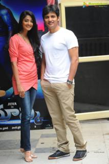 Pooja Hegde feet photo thumbnail