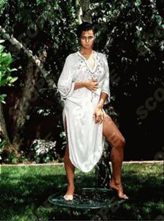 Catherine Bell feet photo thumbnail