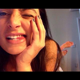Franciely Freduzeski feet photo thumbnail