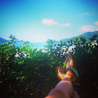 Adriane Galisteu feet photo thumbnail