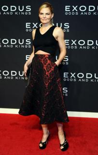 Jennifer Morrison feet photo thumbnail