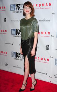 Emma Stone feet photo thumbnail