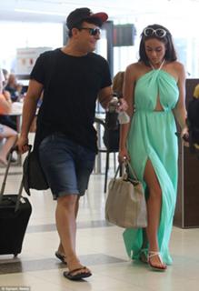 Vicky Pattison feet photo thumbnail
