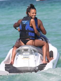 Karrueche Tran feet photo thumbnail