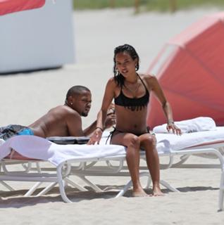 Karrueche Tran feet photo thumbnail