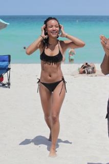 Karrueche Tran feet photo thumbnail