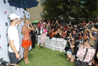 Maria Sharapova feet photo thumbnail