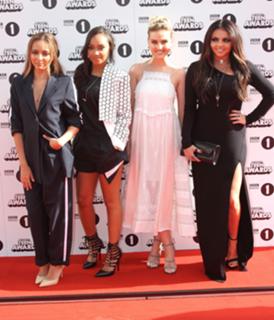 Perrie Edwards feet photo thumbnail