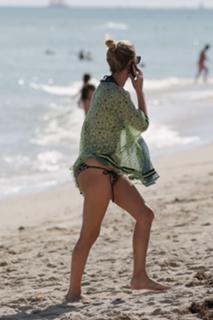 Nicky Rothschild feet photo thumbnail