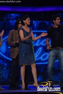 Sonali Bendre feet photo thumbnail