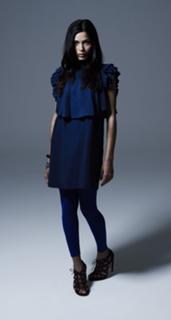 Freida Pinto feet photo thumbnail