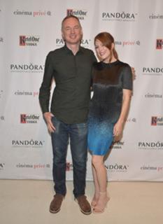 Julianne Moore feet photo thumbnail